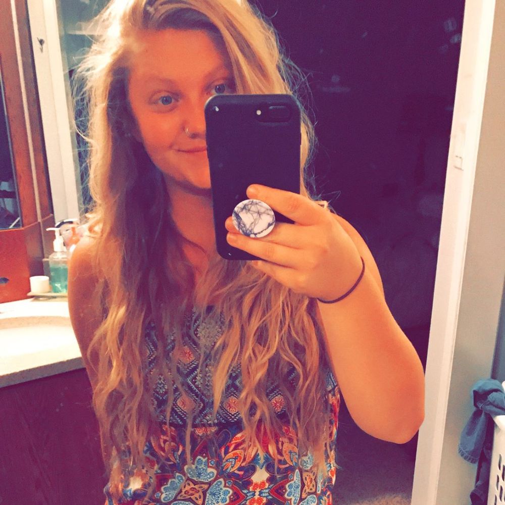 Meet your Posher, Kara